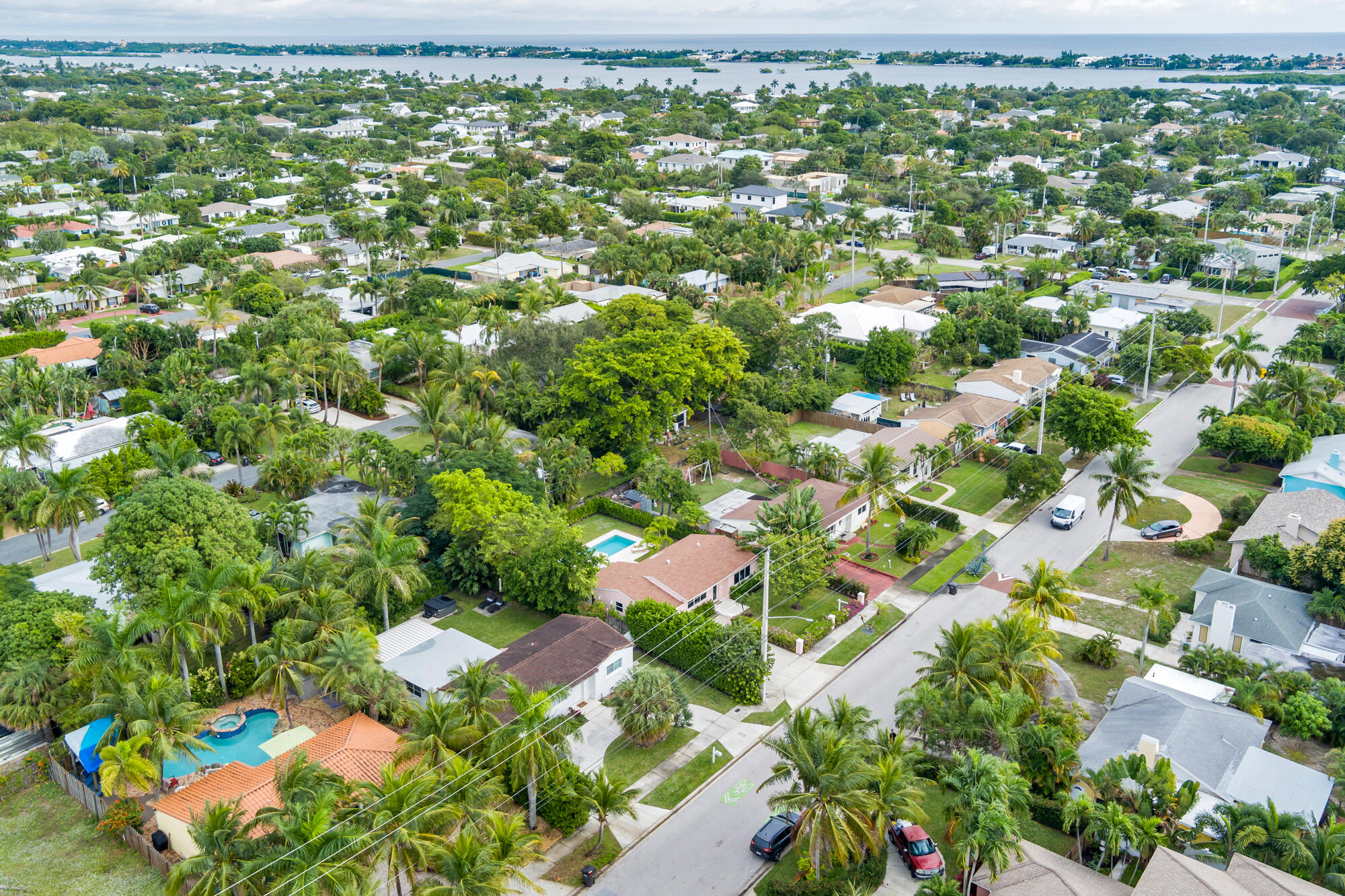 353 Gregory Road West Palm Beach, FL 33405 - Photo 31 of 36 low-35