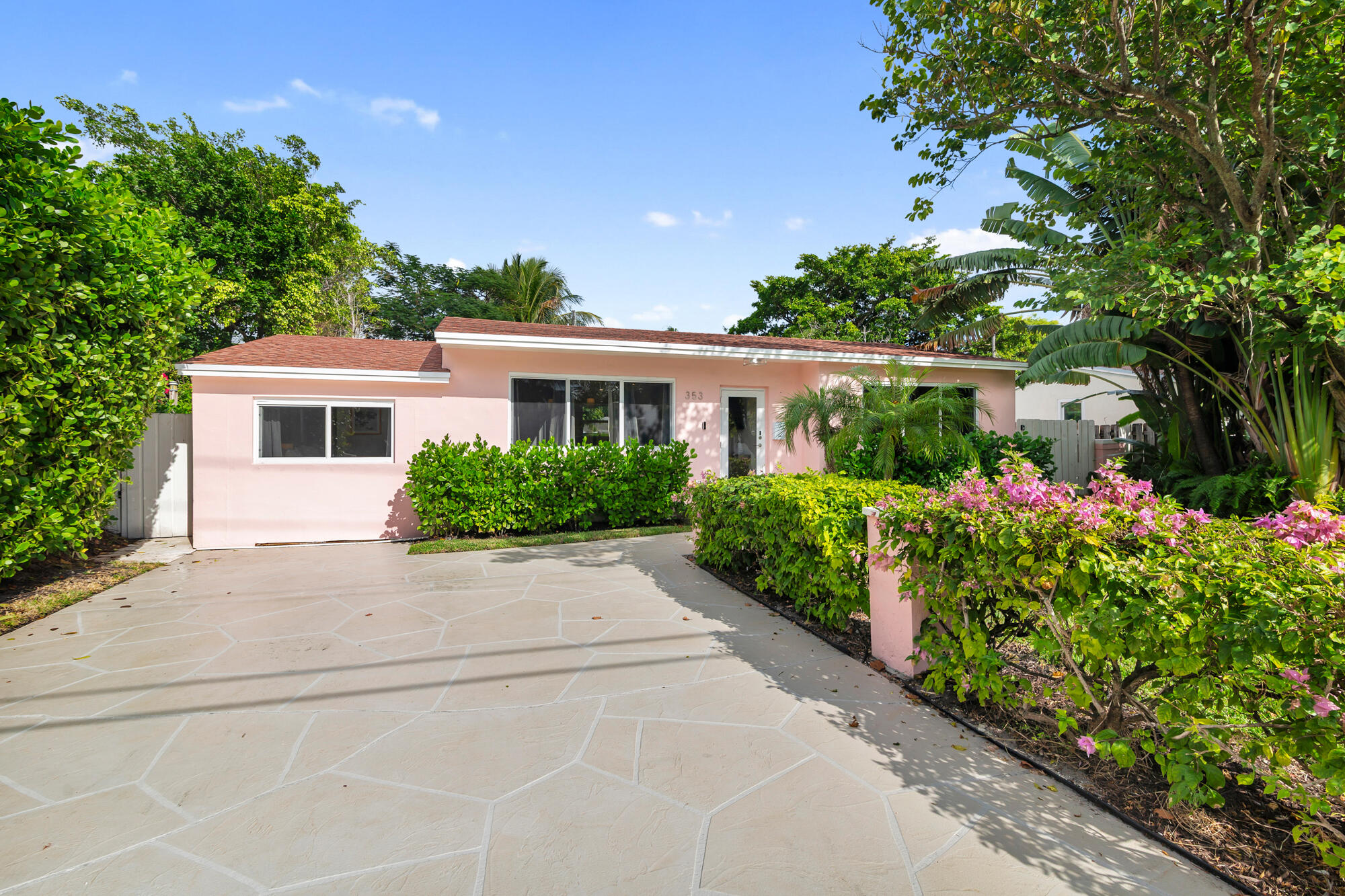 353 Gregory Road West Palm Beach, FL 33405 - Photo 33 of 36 low-2