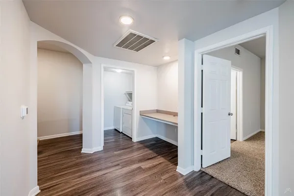 $1,935 | 12215 Hunters Chase Drive, Unit N2207N, Austin, TX 78729