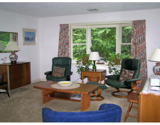 308 Country Road, Unit 308 Greenfield, MA 01301 - Photo 8 of 23 Gallery Image 8