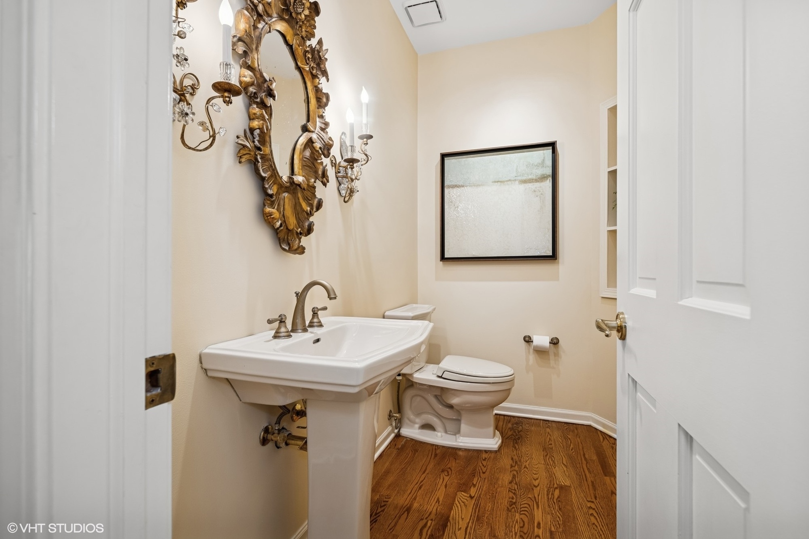 85 Ela Road Inverness, IL 60067 - Photo 20 of 89 a bathroom with a sink toilet and mirror