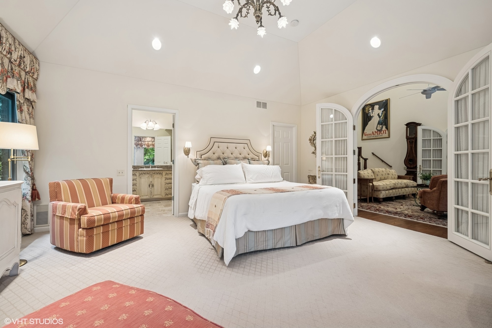 85 Ela Road Inverness, IL 60067 - Photo 30 of 89 a spacious bedroom with a bed and a couch