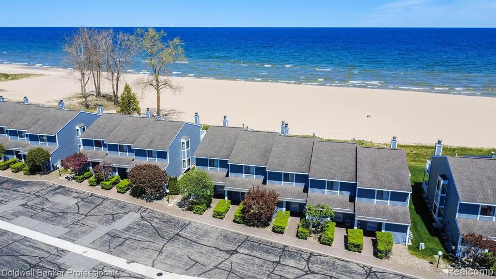 271 Chrysler Road, Unit 19 Oscoda, MI 48750 - Photo 1 of 53