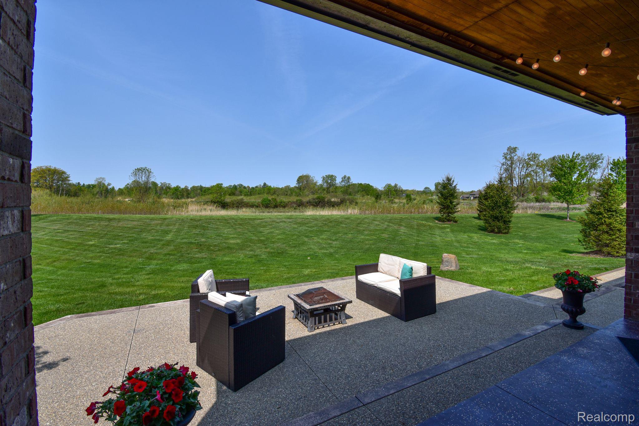 11558 Erin's Way Romeo, MI 48065 - Photo 23 of 91 Gallery Image 23