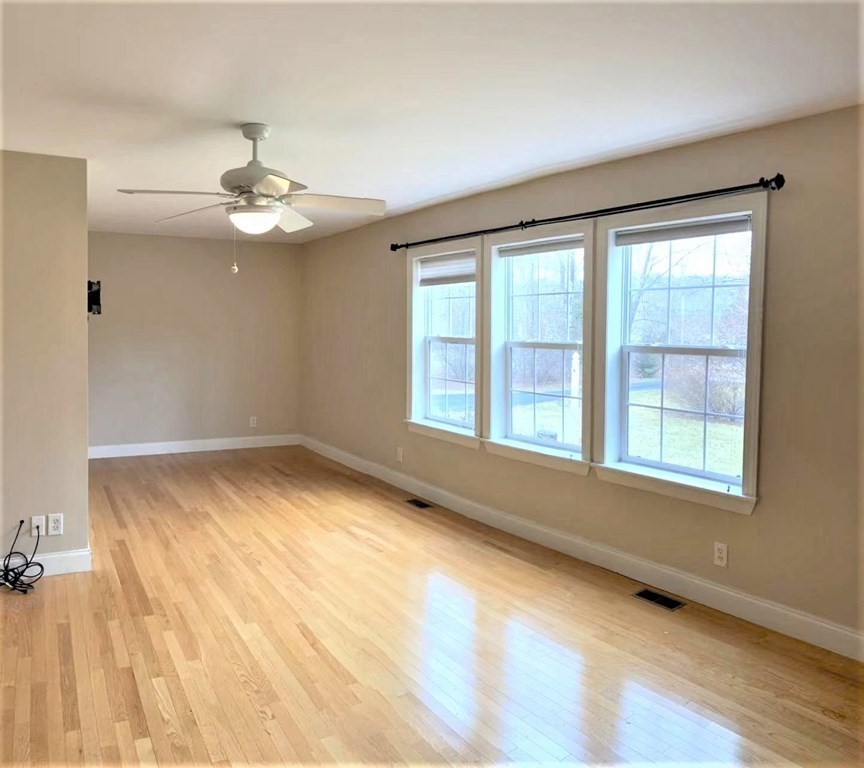 687 Town Farm Road Warren, MA 01083 - Photo 8 of 14