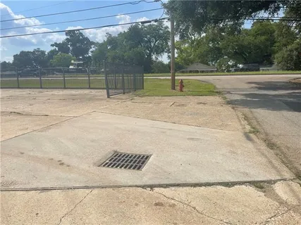 $290,000 | 15207 Highway 90, Paradis, LA 70080