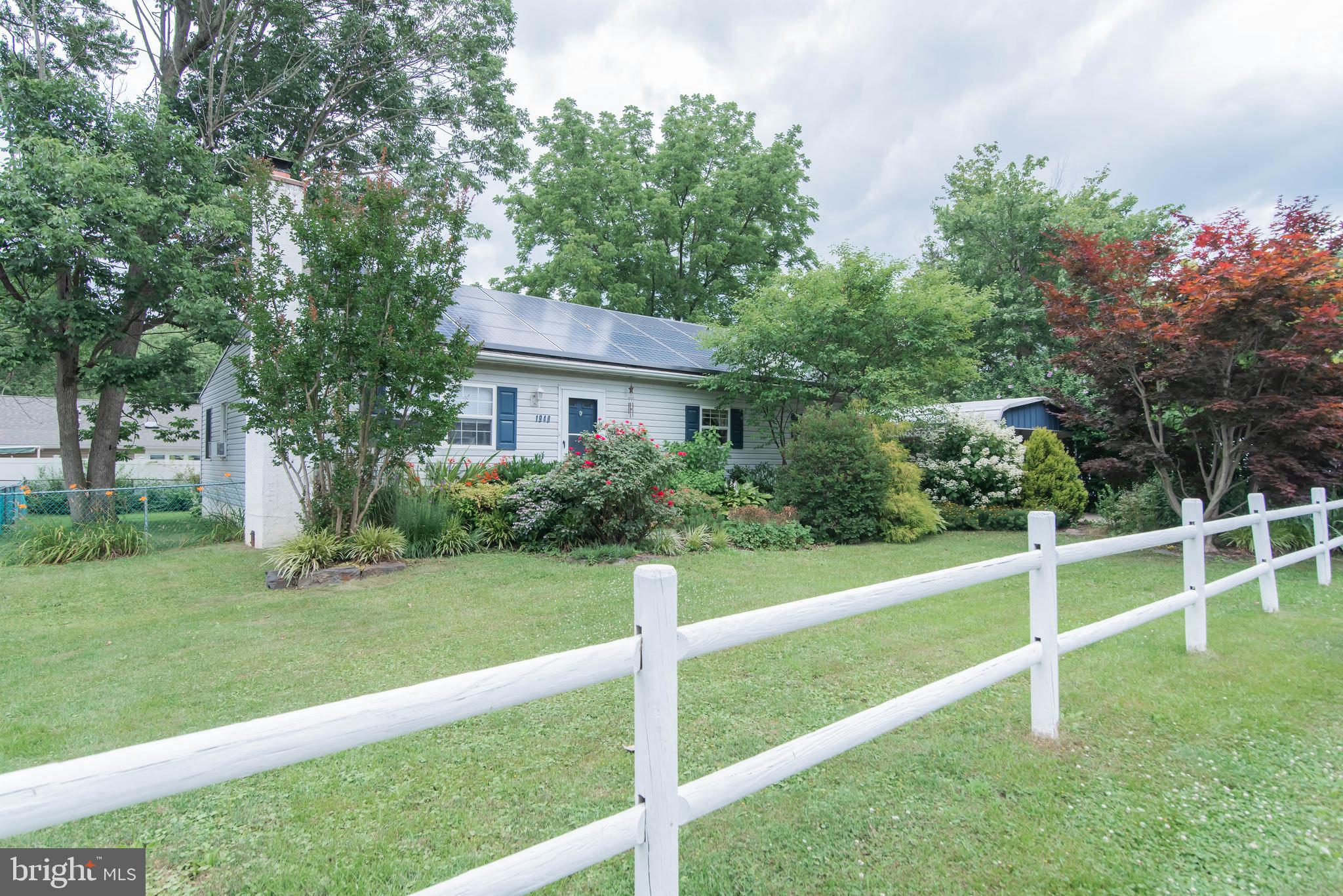1946 Ritter Avenue Bristol, PA 19007 - Photo 2 of 34 Gallery Image 2