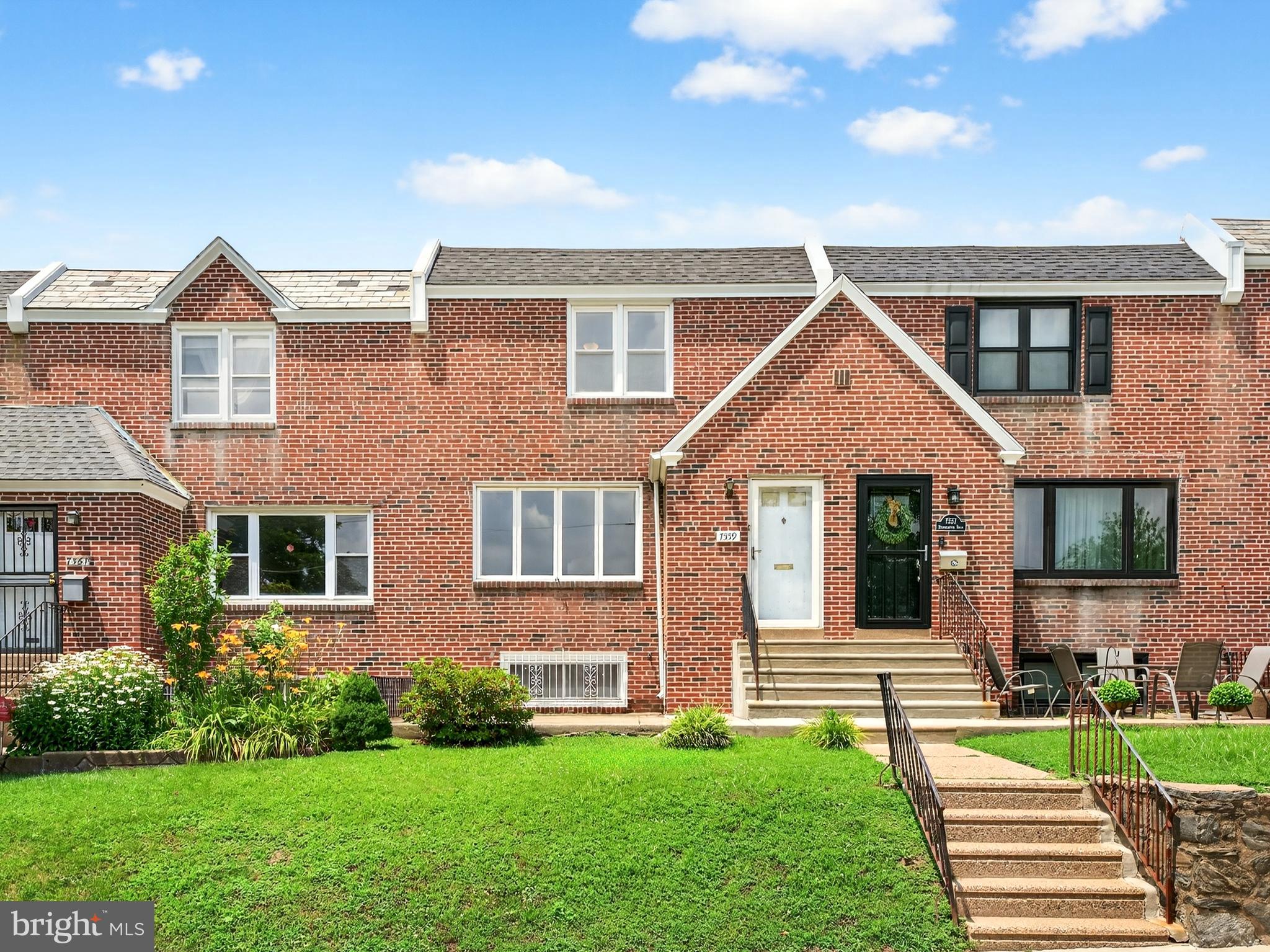 7559 Brookhaven Road Philadelphia, PA 19151 - Photo 1 of 25 Front View