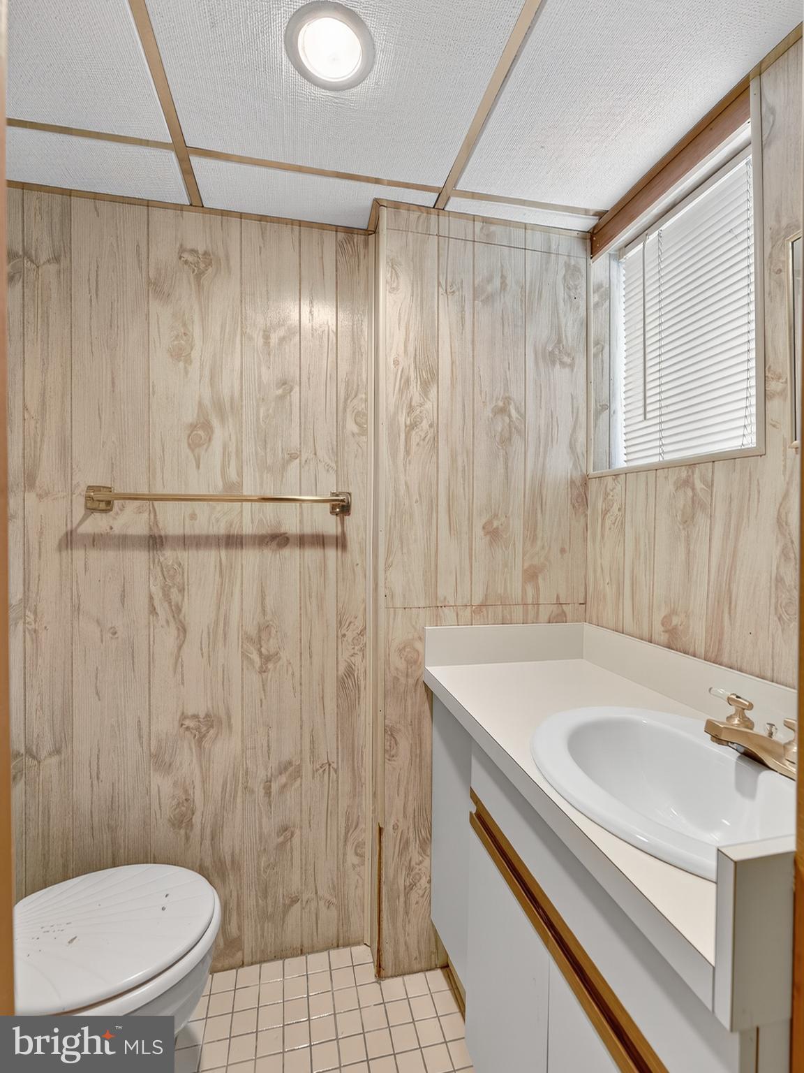 7559 Brookhaven Road Philadelphia, PA 19151 - Photo 13 of 25 Basement Half Bathroom