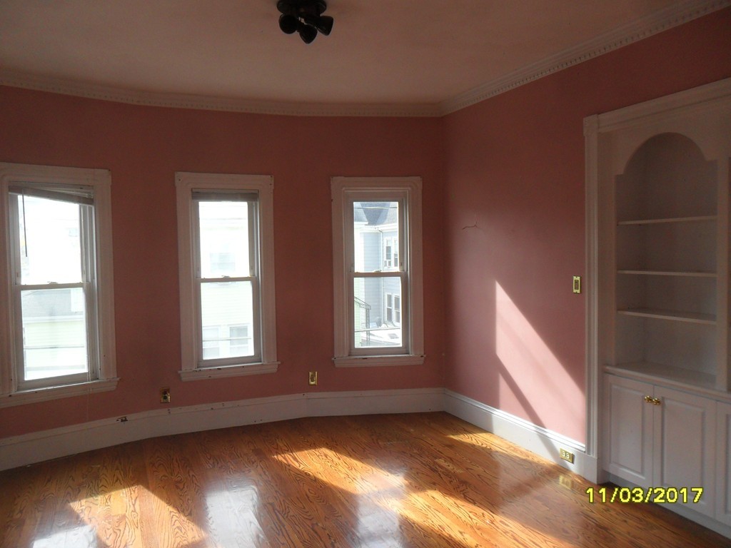 29 Radcliffe Road Somerville, MA 02145 - Photo 6 of 24 Gallery Image 6