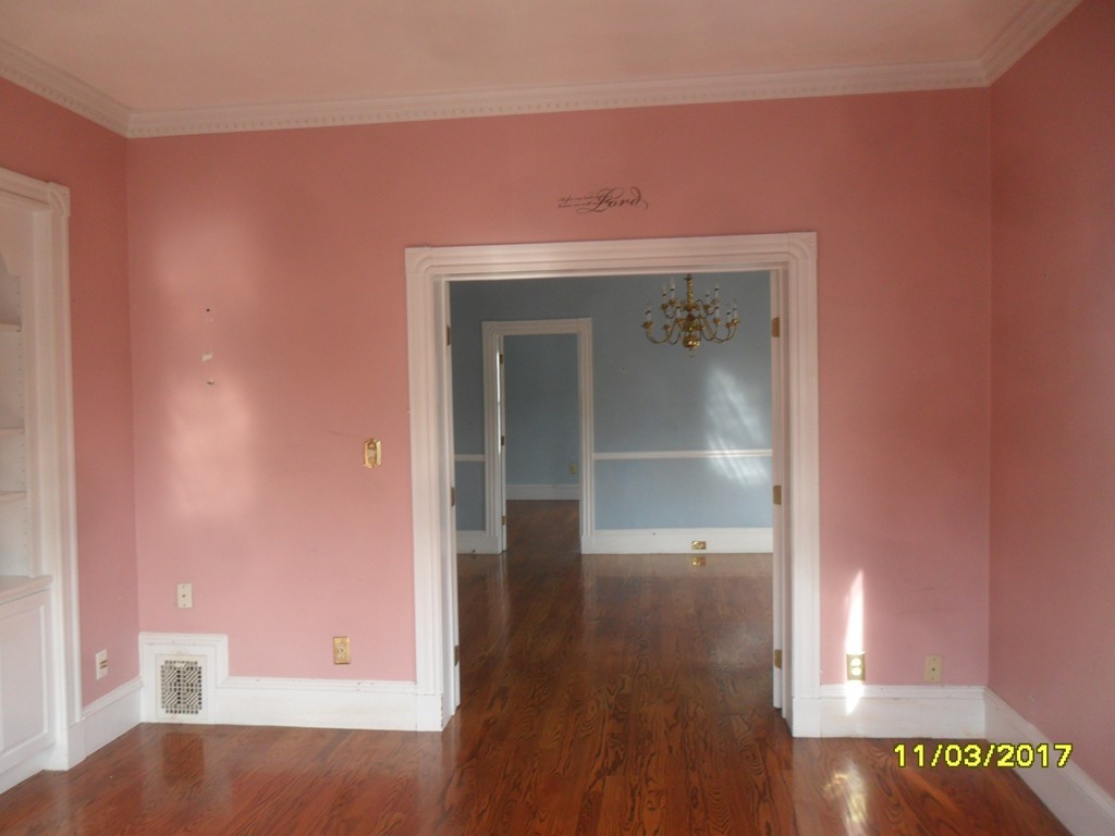 29 Radcliffe Road Somerville, MA 02145 - Photo 7 of 24 Gallery Image 7