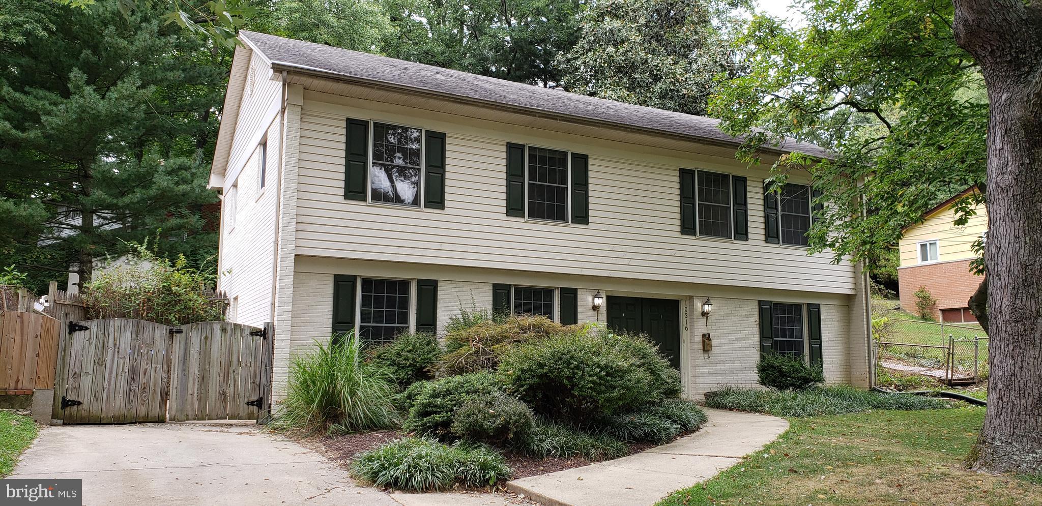 10316 Royal Road Silver Spring, MD 20903 - Photo 2 of 24 Gallery Image 2