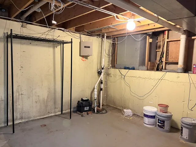 $3,500 | 97 North Walnut Lane, Schaumburg, IL 60107