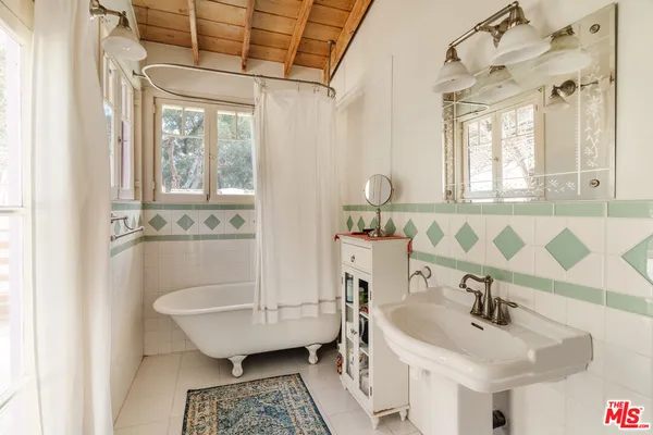 $825,000 | Undisclosed Address, Topanga, CA 90290