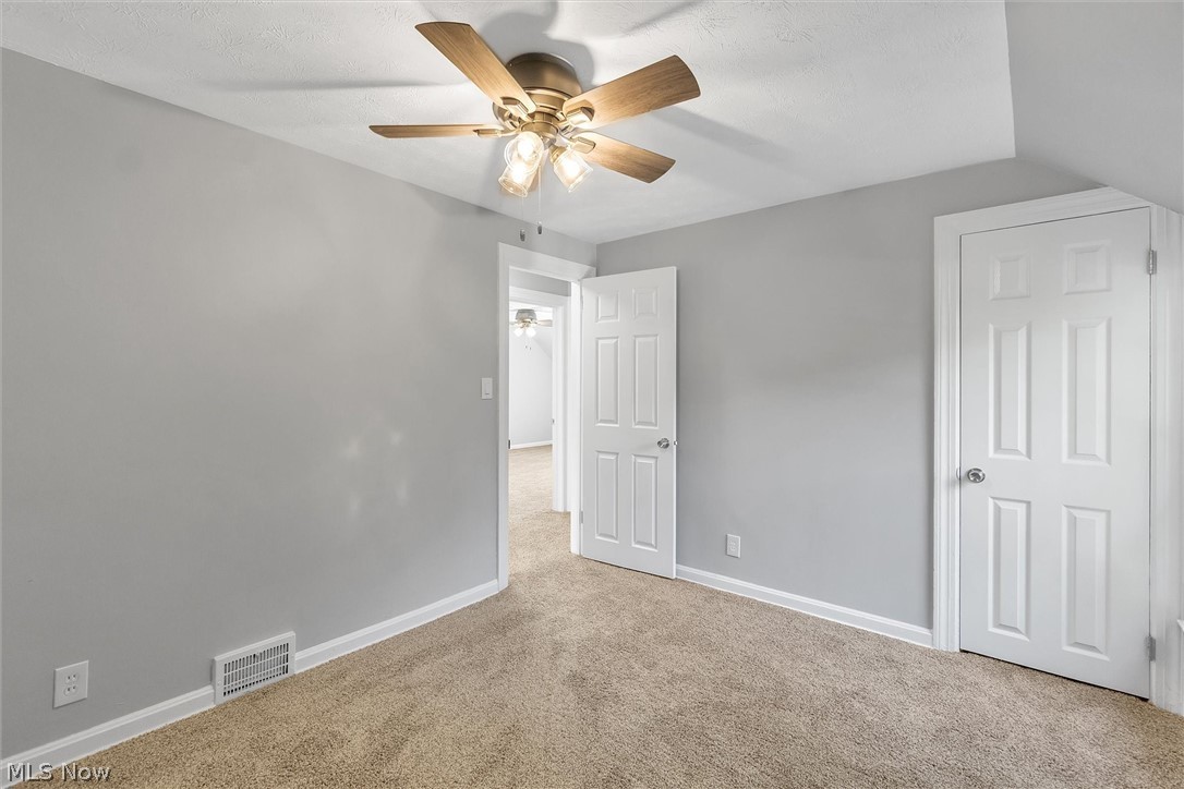 3738 Bainbridge Road Cleveland Heights, OH 44118 - Photo 17 of 31