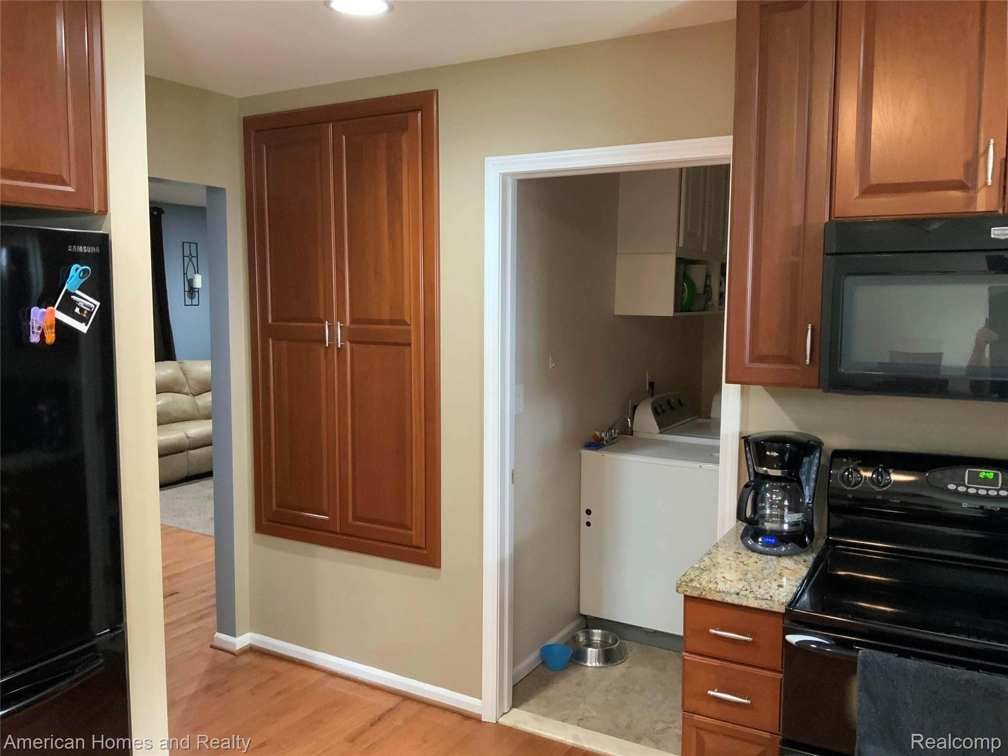 2045 Hasler Lake Road Lapeer, MI 48446 - Photo 12 of 35 D8D08777-0939-4B2F-A4D8-FDAFBFDCB5A9.jpeg