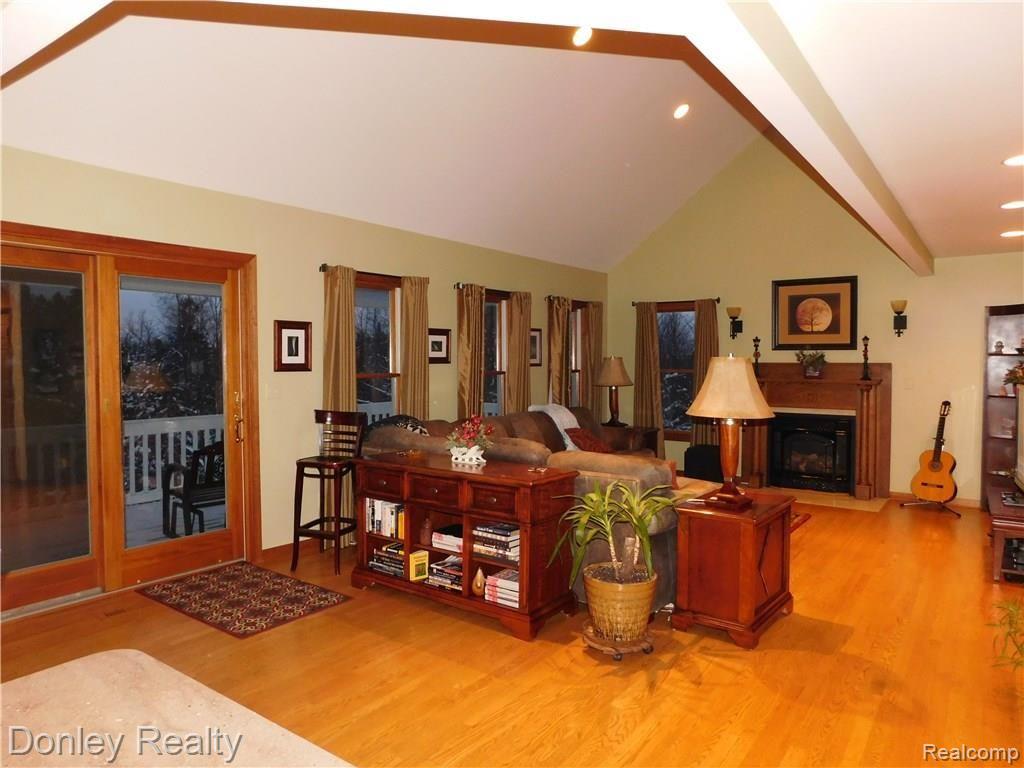 5828 Martus Road North Branch, MI 48461 - Photo 10 of 29 DSCN3566.JPG
