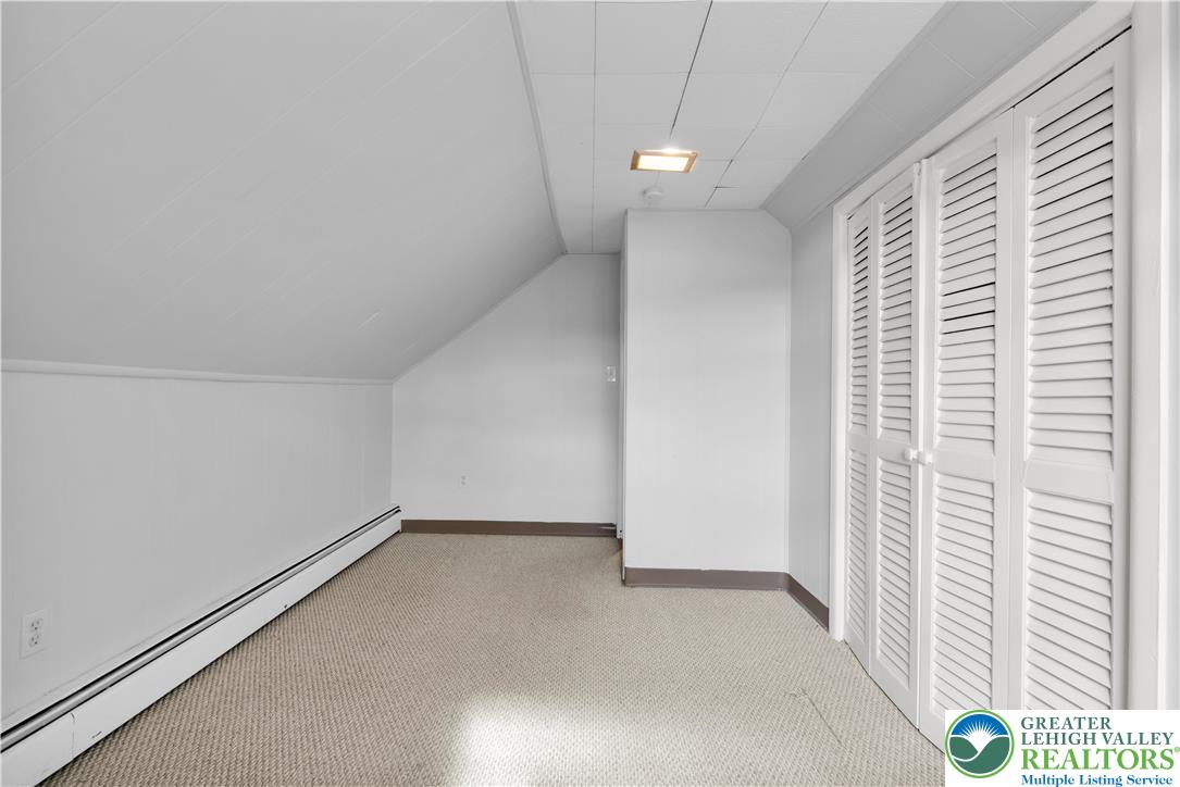 2118 6th Street Bethlehem, PA 18020 - Photo 21 of 40 a view of an empty room