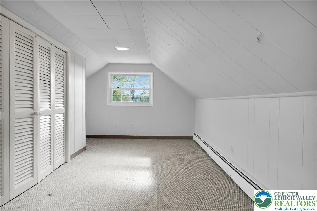 2118 6th Street Bethlehem, PA 18020 - Photo 22 of 40 an empty room with windows