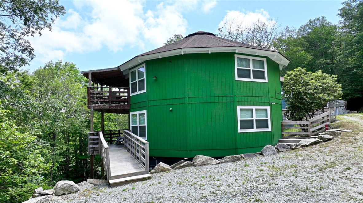 104 Hornbeam Road Beech Mountain, NC 28604 - Photo 12 of 40