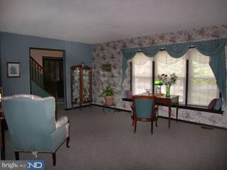 102 Lipizzan Road Sewell, NJ 08080 - Photo 3 of 6 Gallery Image 3