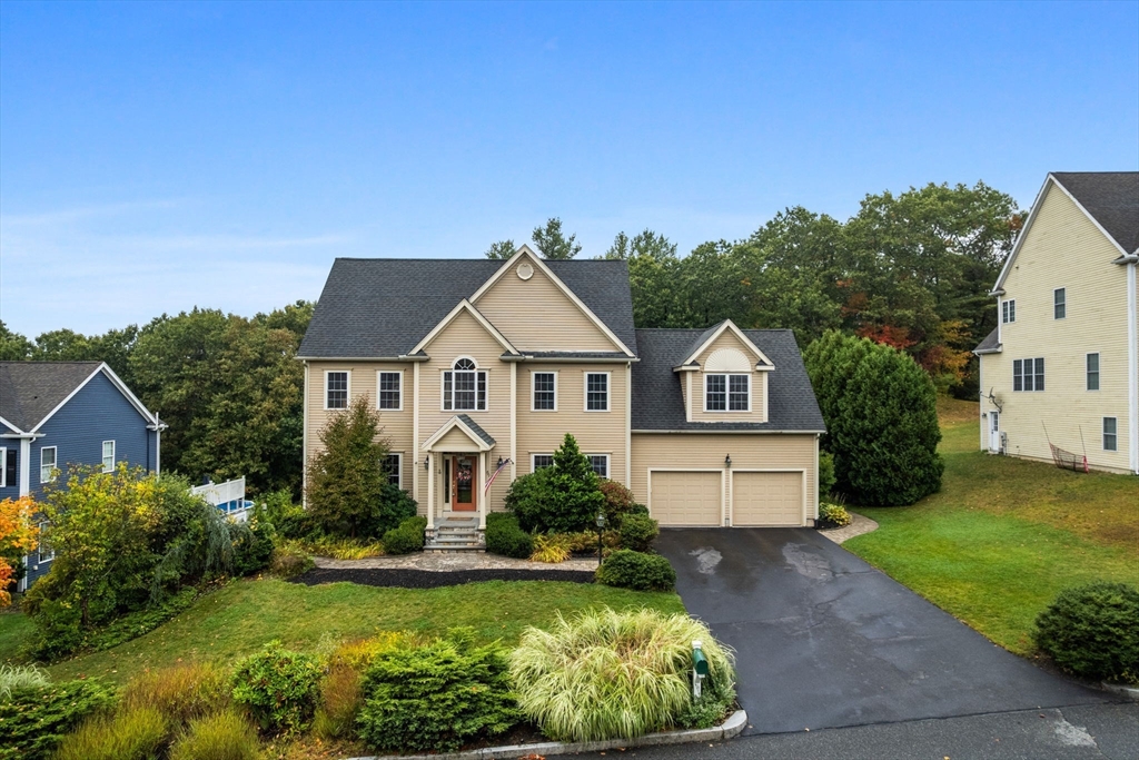 731 Samuel Drive Northbridge, MA 01588 - Photo 33 of 33 a front view of a house with a yard