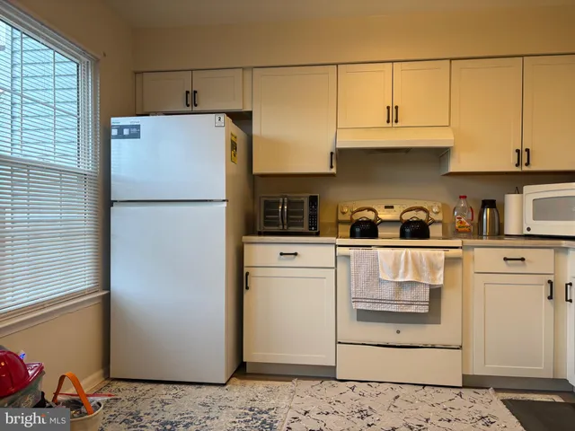 $2,100 | 3633 McDowell Court, Dumfries, VA 22026