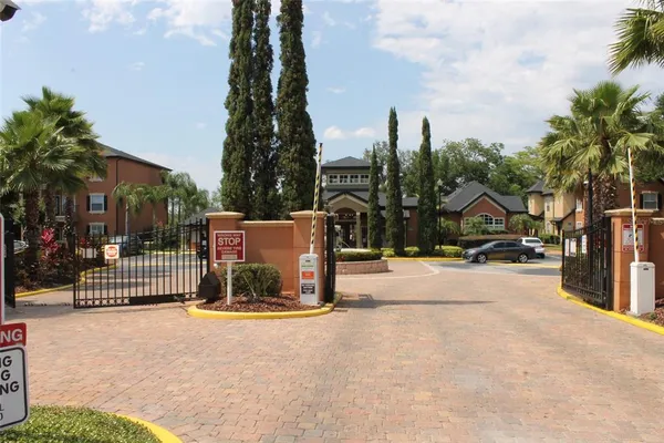 $1,650 | 5957 Westgate Drive, Unit 1912, Orlando, FL 32835