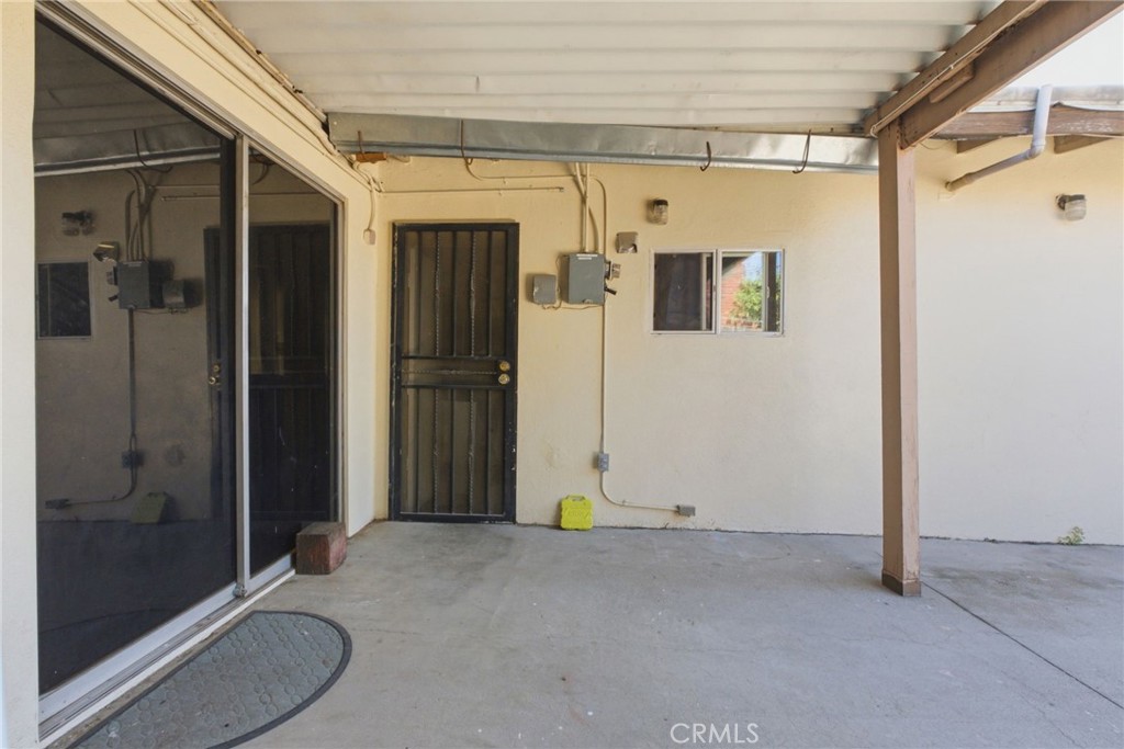 6638 Park Rialto, CA 92376 - Photo 29 of 36