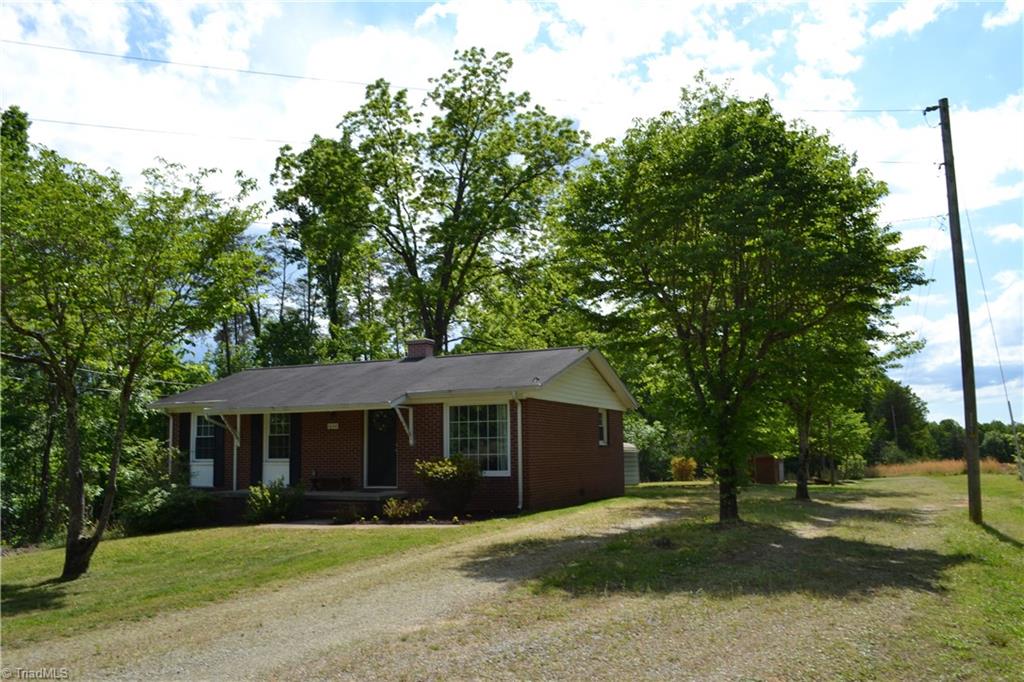 1650 Bethany Road Madison, NC 27025 - Photo 5 of 15