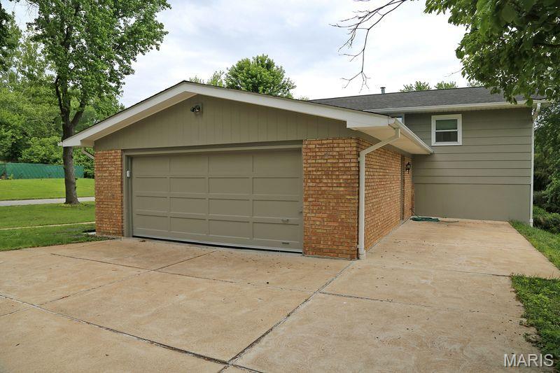 111 Green Acres Road St. Louis, MO 63137 - Photo 34 of 34