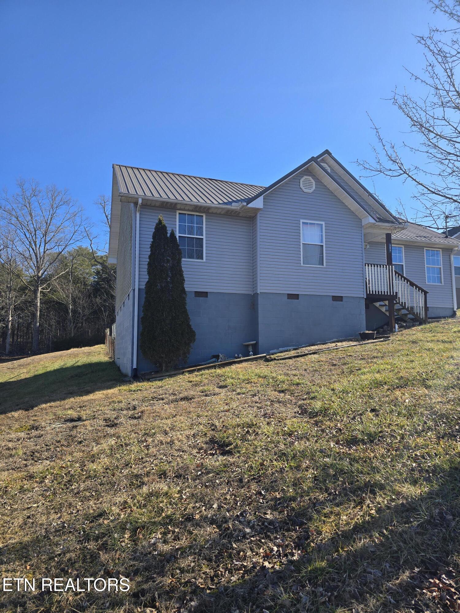 243 Sandy Hill Road La Follette, TN 37766 - Photo 5 of 28 20250203_105303