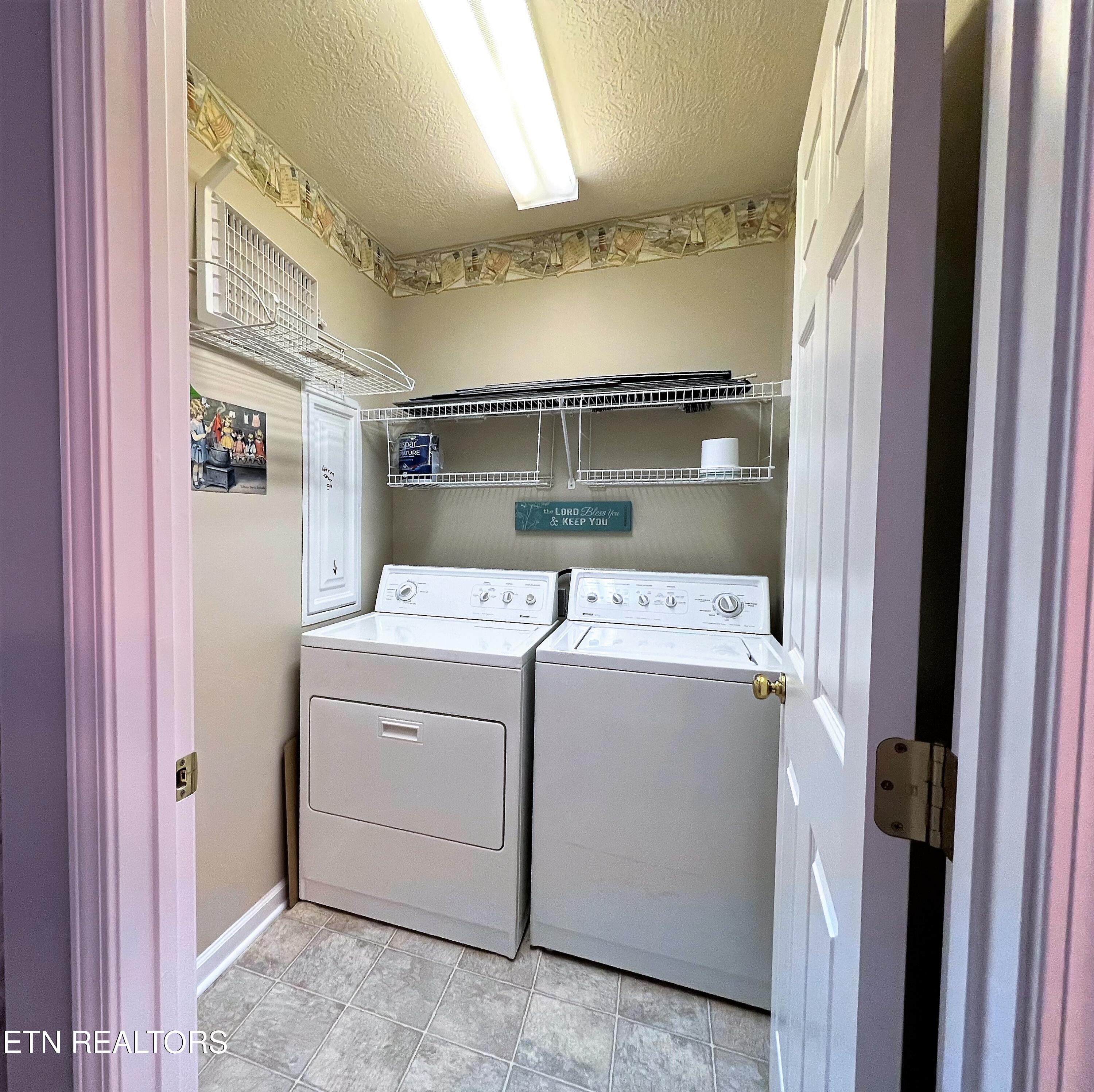 1637 Maple View Way Knoxville, TN 37918 - Photo 7 of 14 7_Laundry