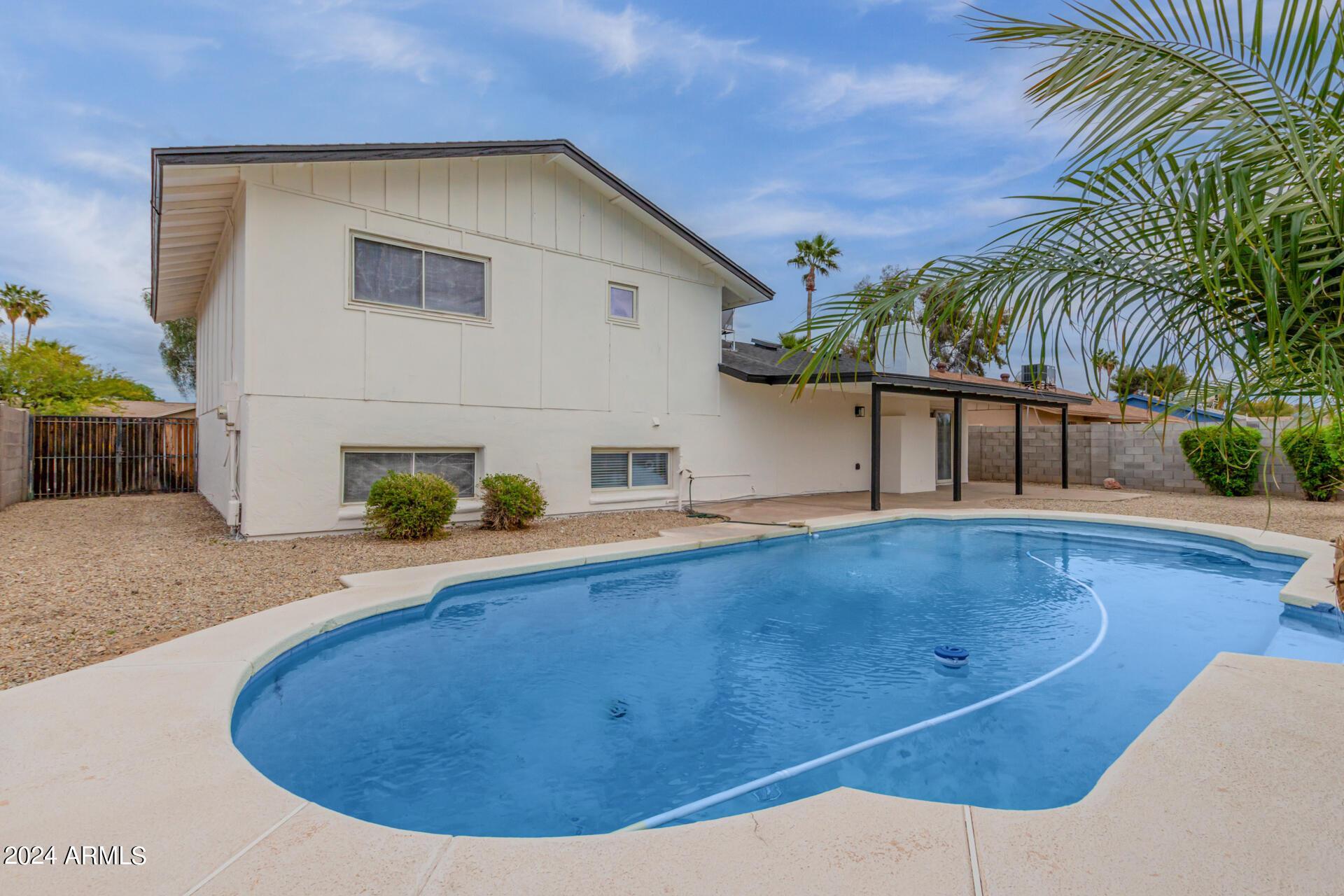 4414 South Newberry Road Tempe, AZ 85282 - Photo 2 of 25 Photo #2