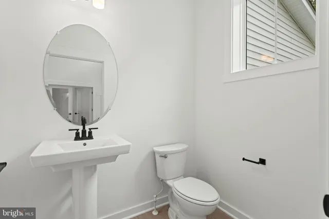 a view of entryway with stairs