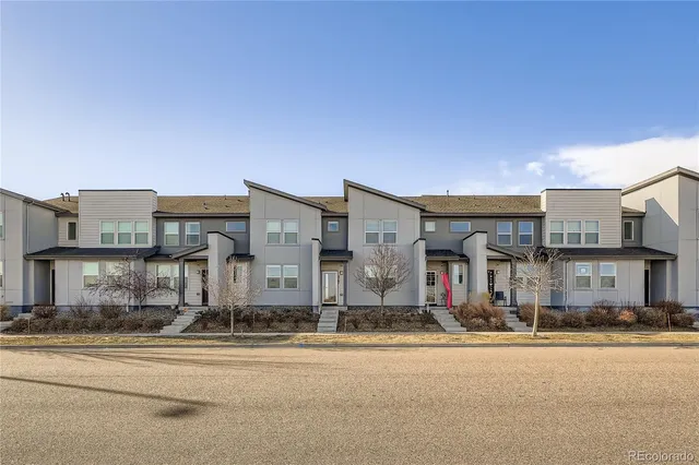 $2,195 | 4767 Memphis Street, Denver, CO 80239