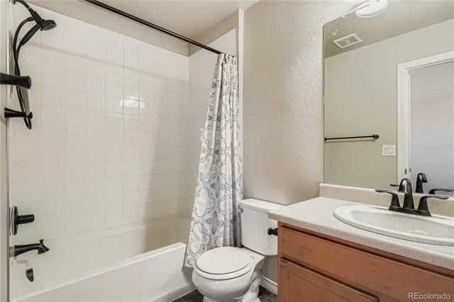 $2,195 | 4767 Memphis Street, Denver, CO 80239