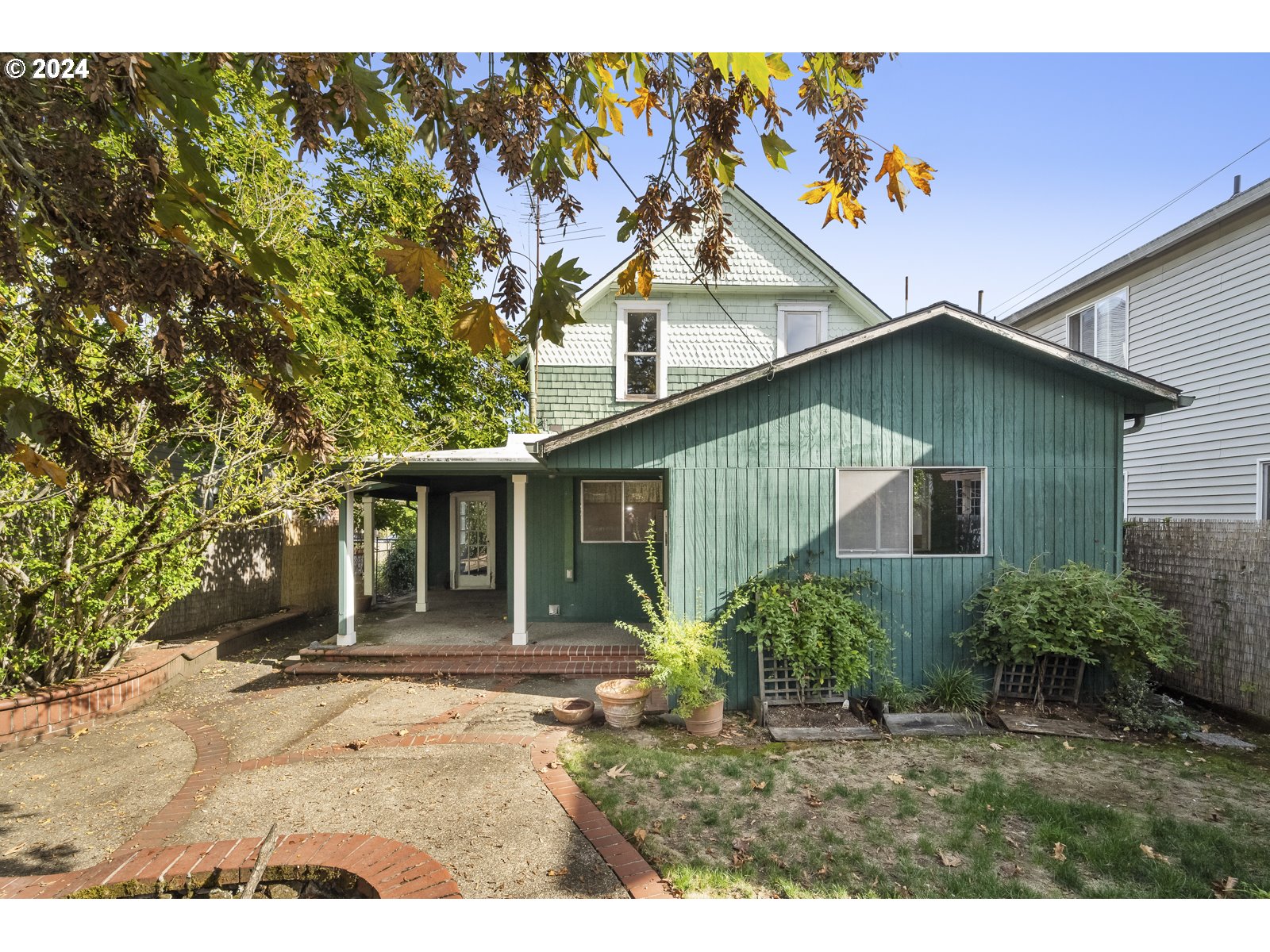 4417 Southeast 65th Avenue Portland, OR 97206 - Photo 36 of 38 a house view with a backyard space