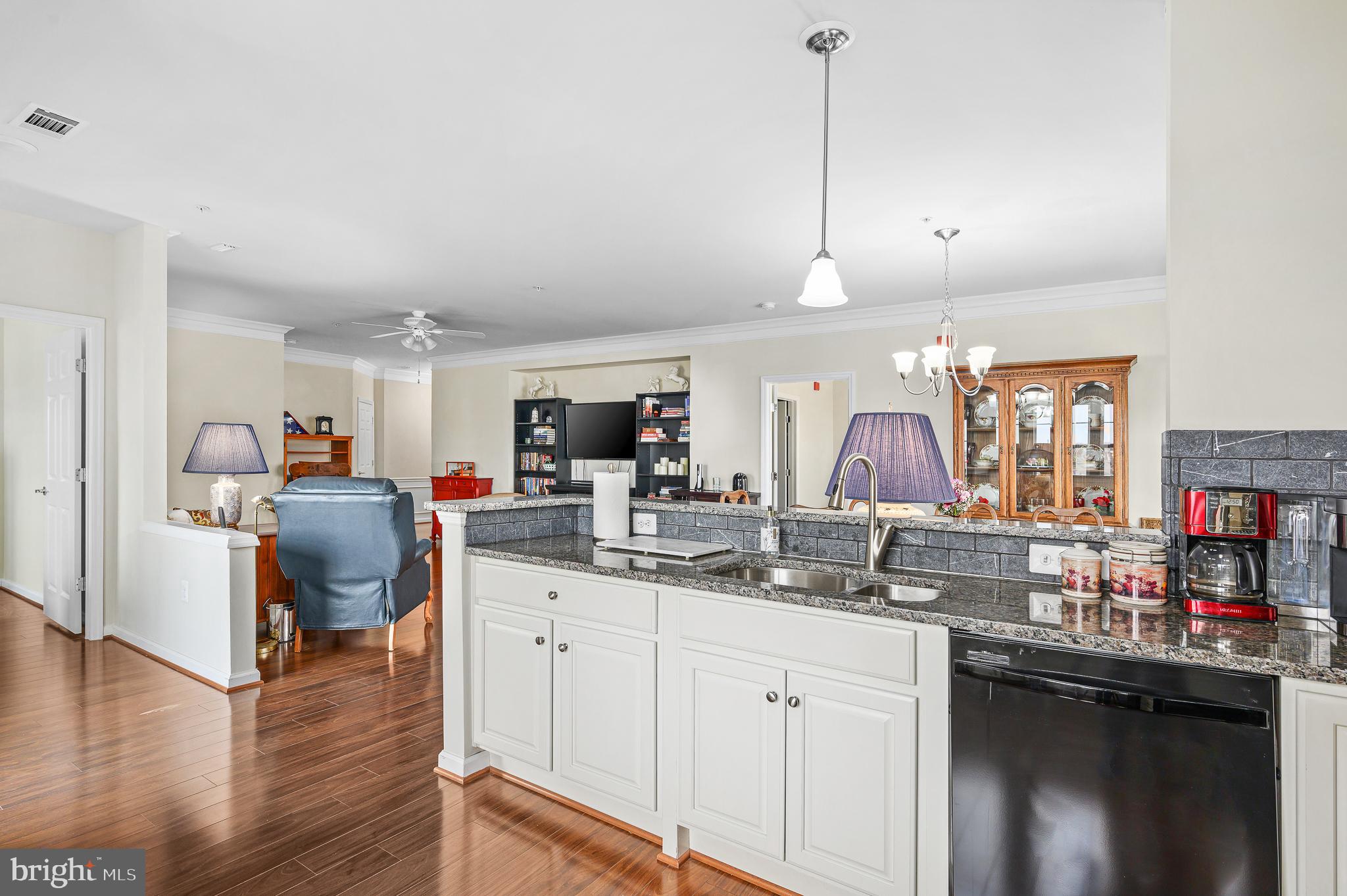 20590 Hope Spring Terrace, Unit 404 Ashburn, VA 20147 - Photo 11 of 27