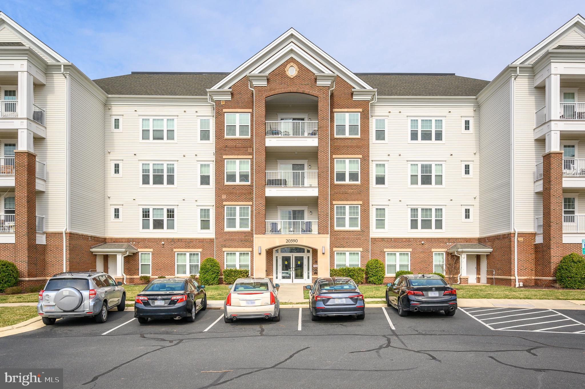 20590 Hope Spring Terrace, Unit 404 Ashburn, VA 20147 - Photo 2 of 27