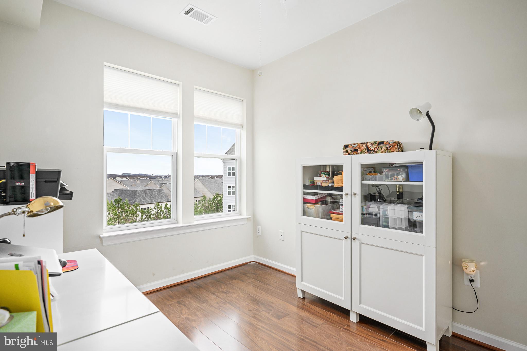 20590 Hope Spring Terrace, Unit 404 Ashburn, VA 20147 - Photo 23 of 27