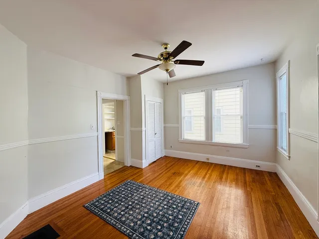 $2,800 | 35 Kingston Street, Unit 1, Somerville, MA 02144