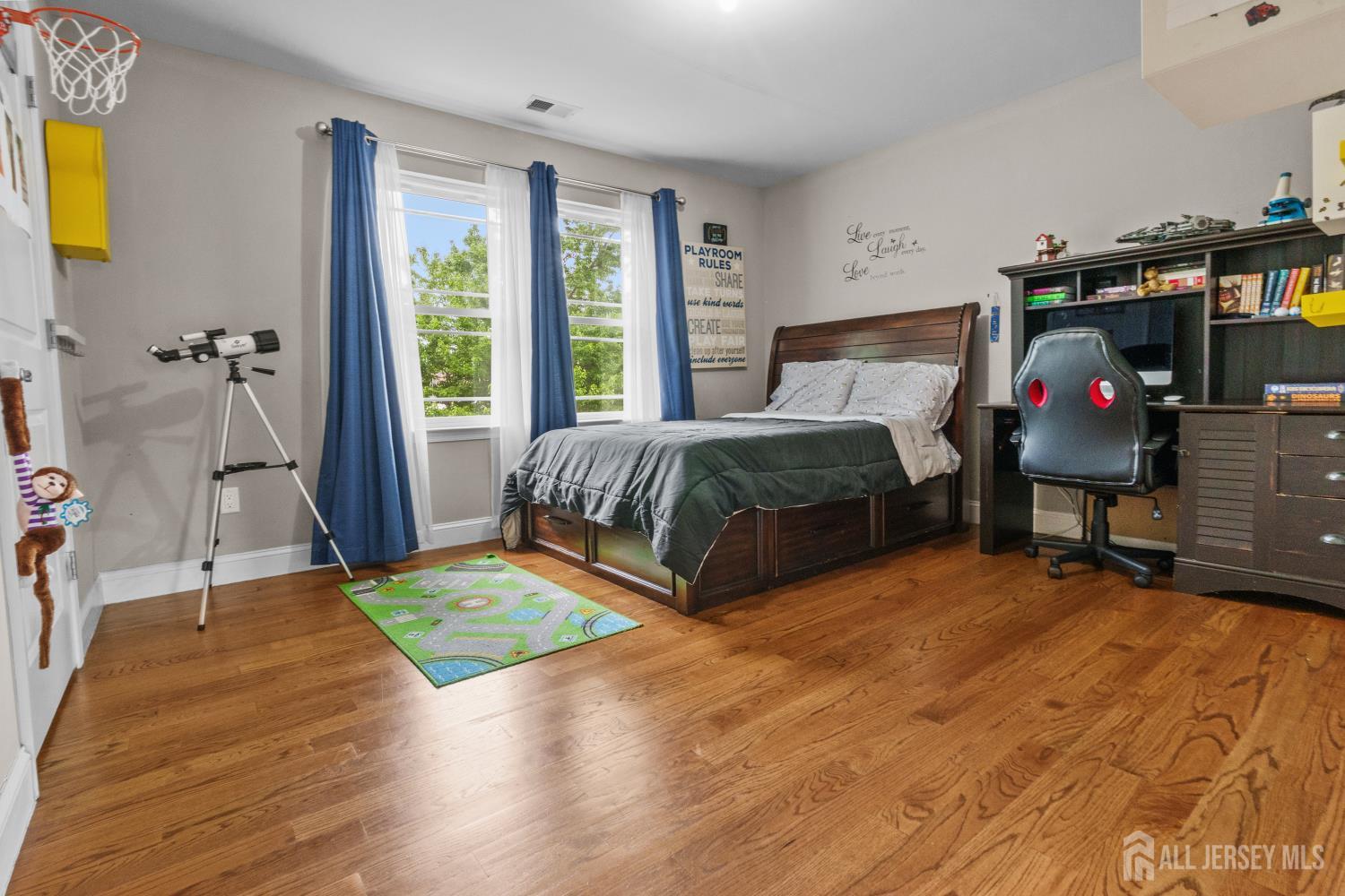 628 New Dover Road Colonia, NJ 07067 - Photo 16 of 24