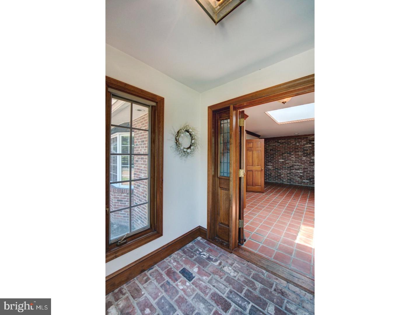 1081 Eagle Road Newtown, PA 18940 - Photo 2 of 18