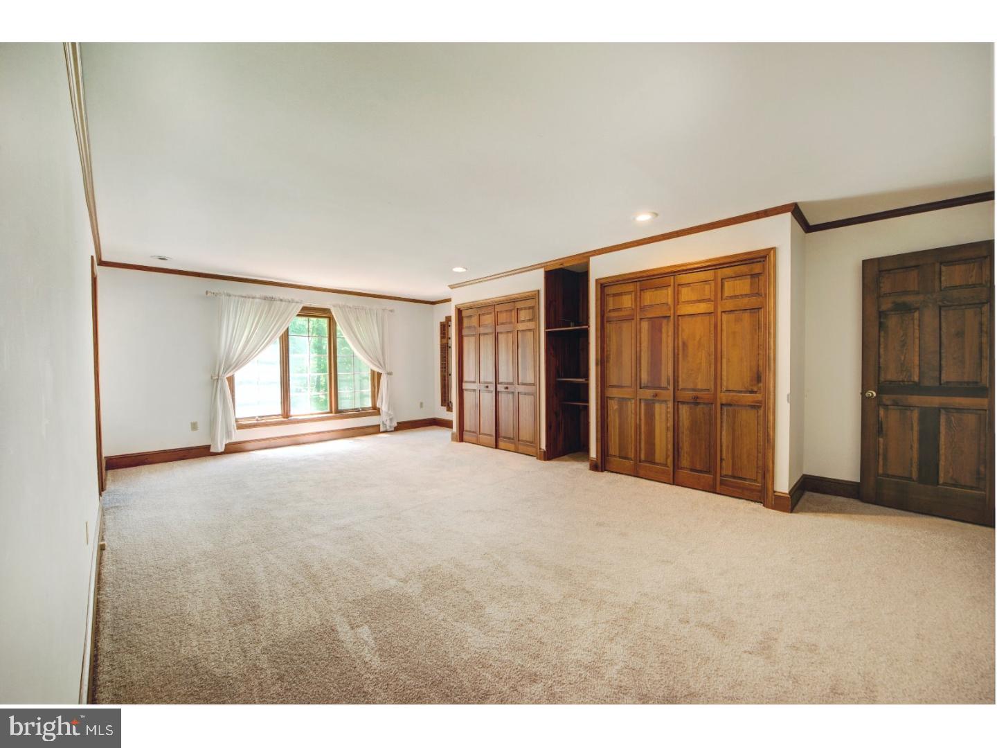 1081 Eagle Road Newtown, PA 18940 - Photo 14 of 18