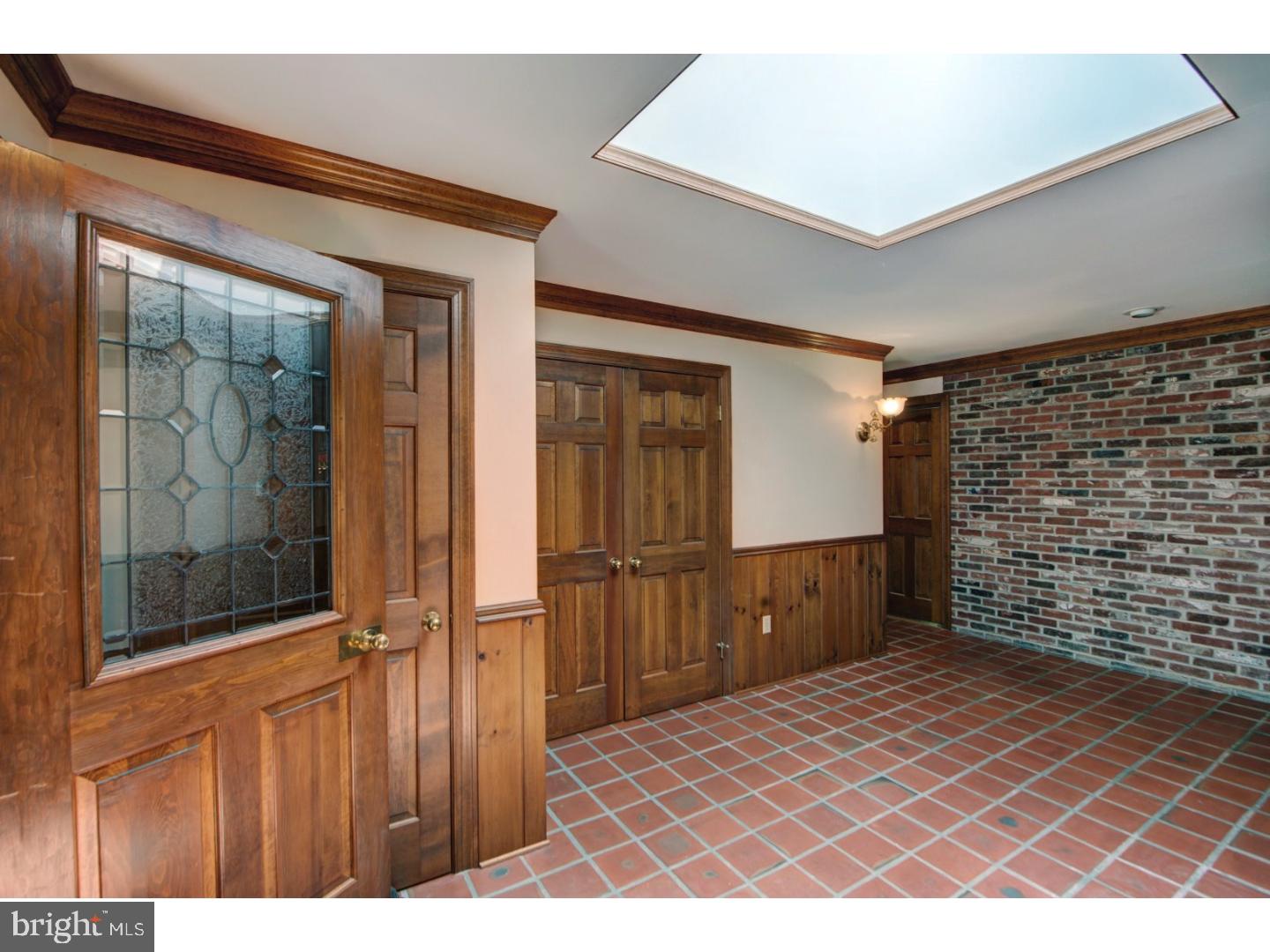 1081 Eagle Road Newtown, PA 18940 - Photo 3 of 18