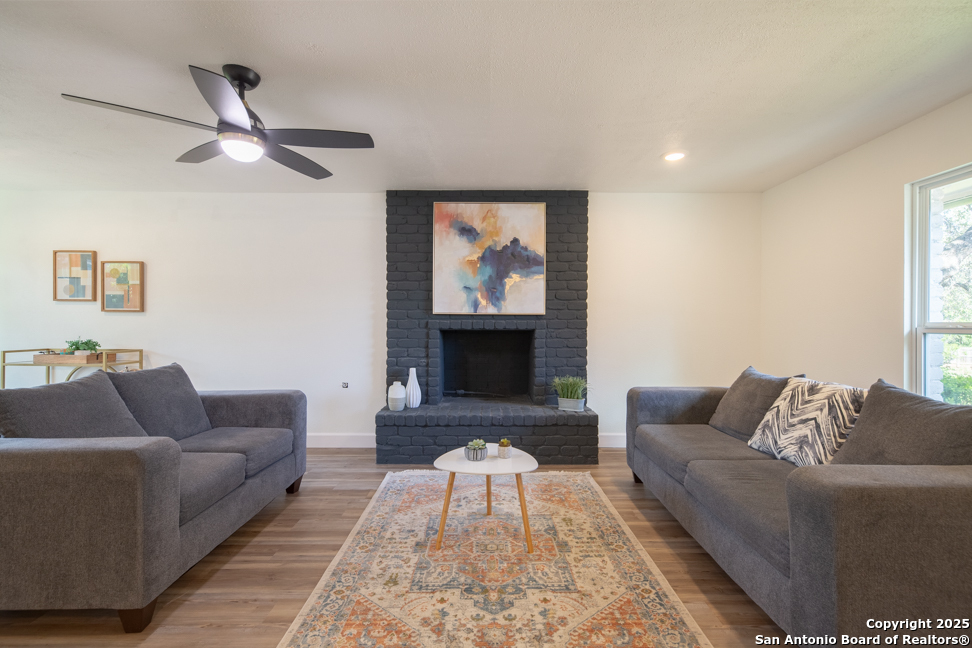 15611 Heimer Road San Antonio, TX 78232 - Photo 12 of 32