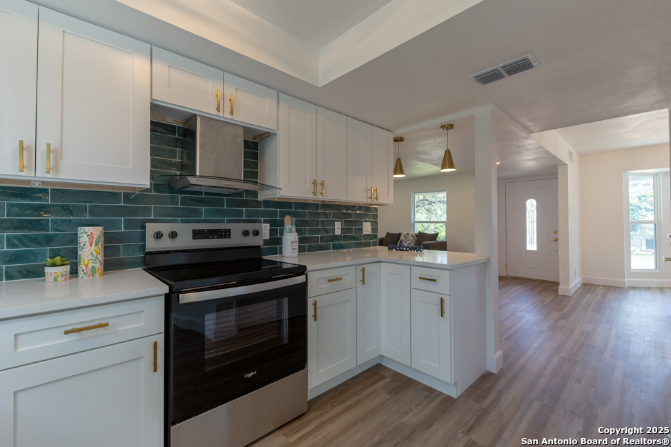 15611 Heimer Road San Antonio, TX 78232 - Photo 15 of 32