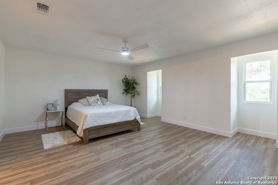 15611 Heimer Road San Antonio, TX 78232 - Photo 19 of 32