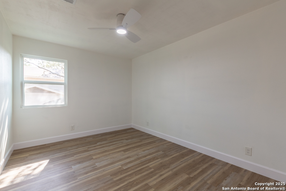 15611 Heimer Road San Antonio, TX 78232 - Photo 24 of 32